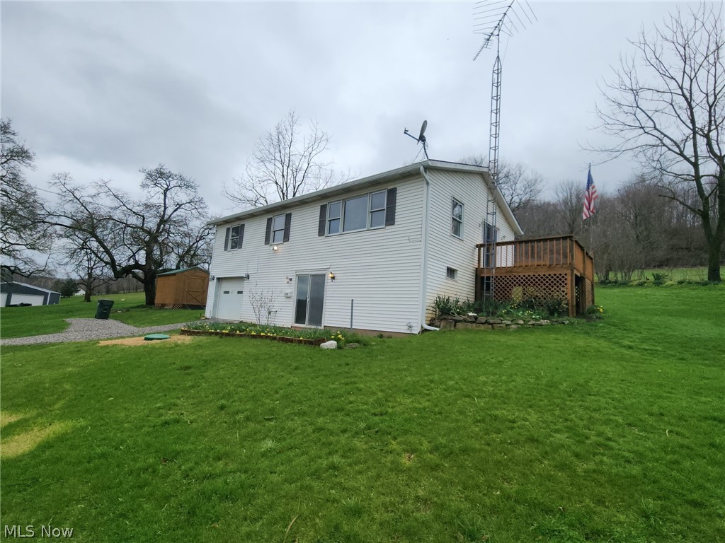 2286 Stonecreek Road SW New Philadelphia OH 44663