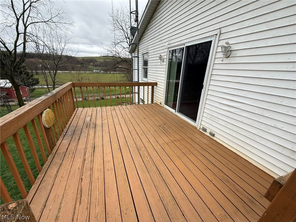 2286 Stonecreek Road SW New Philadelphia OH 44663