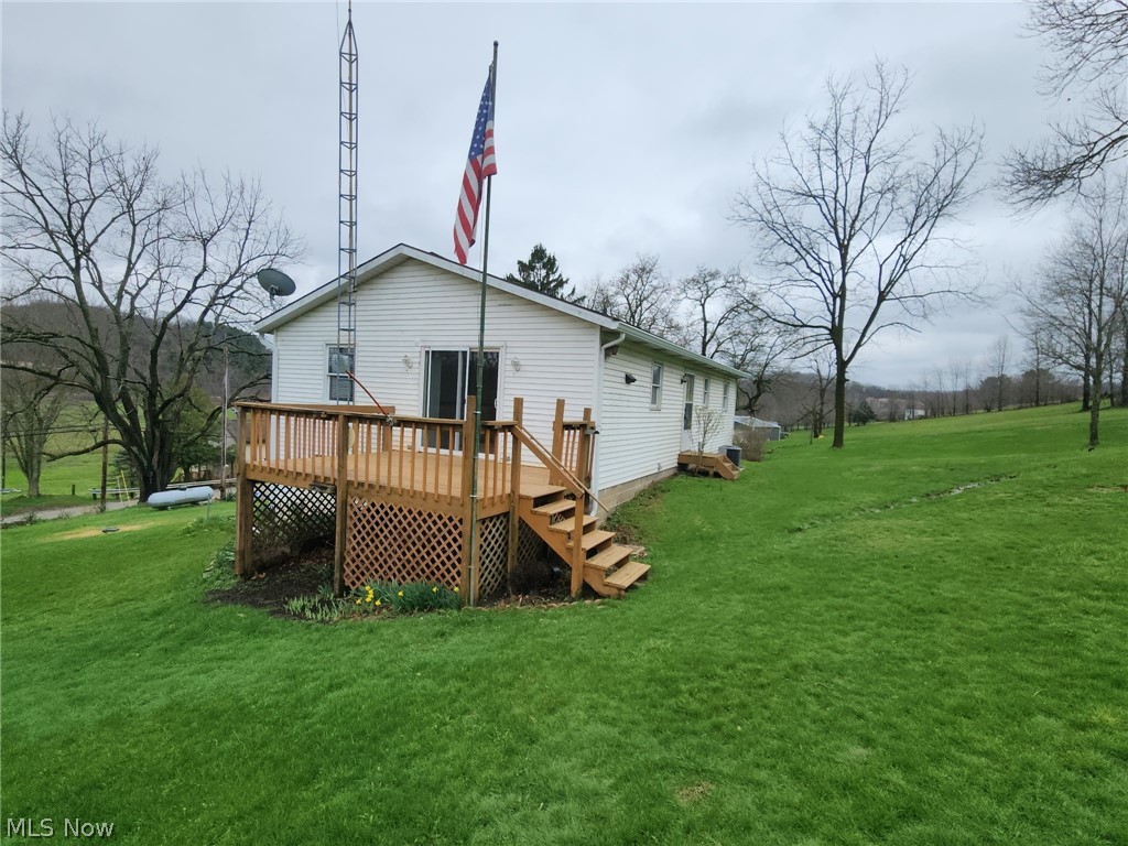 2286 Stonecreek Road SW New Philadelphia OH 44663