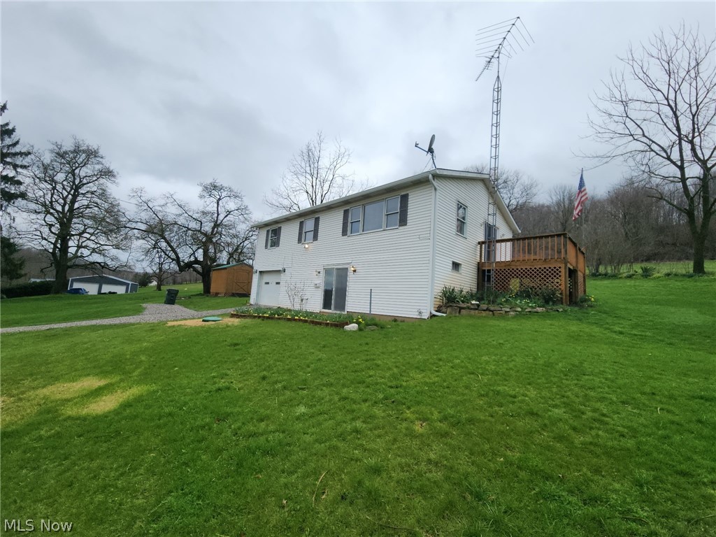 2286 Stonecreek Road SW New Philadelphia OH 44663