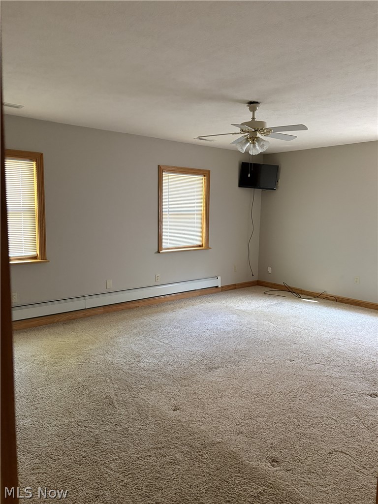 6215 Robinhood Lane Ashtabula OH 44004