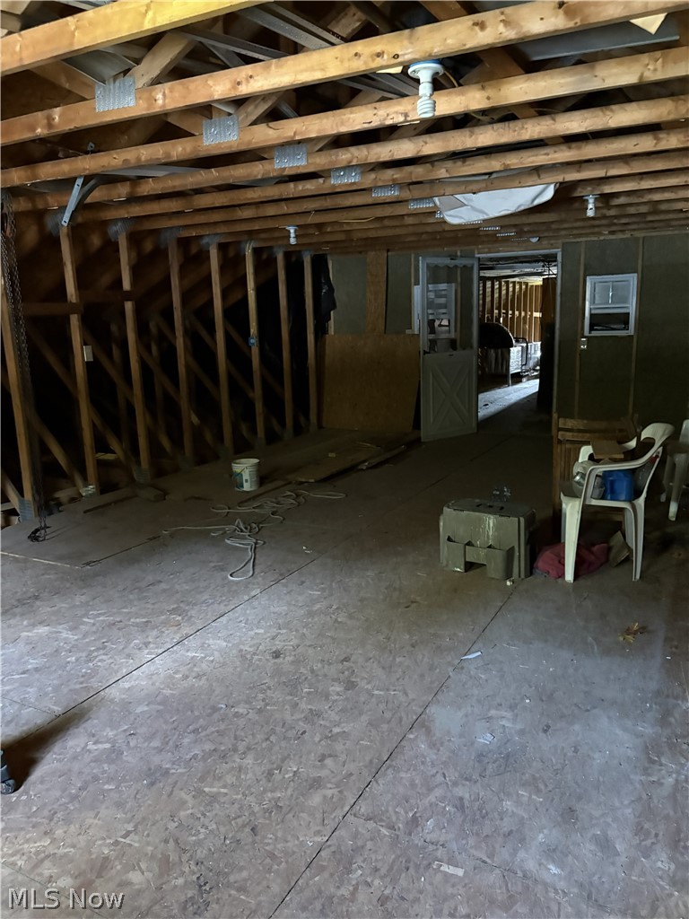 6215 Robinhood Lane Ashtabula OH 44004