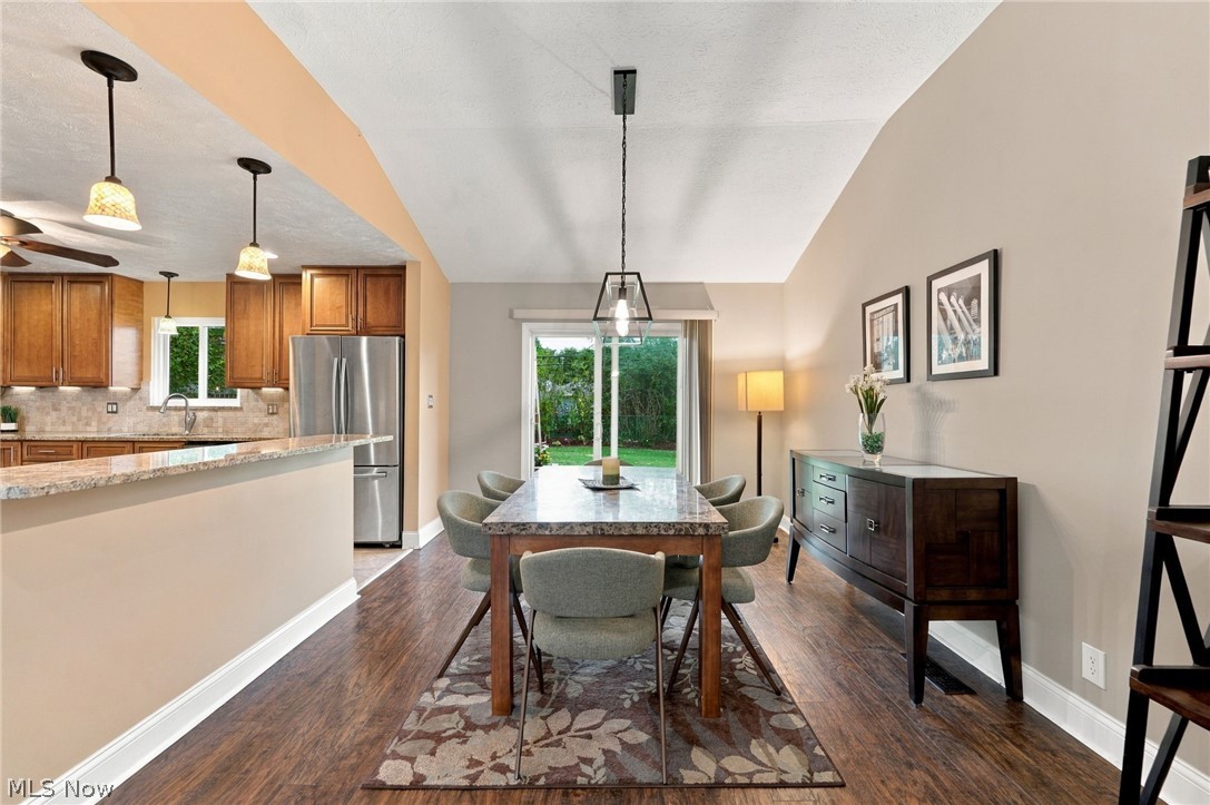 6611 Wedgewood Drive North Olmsted OH 44070