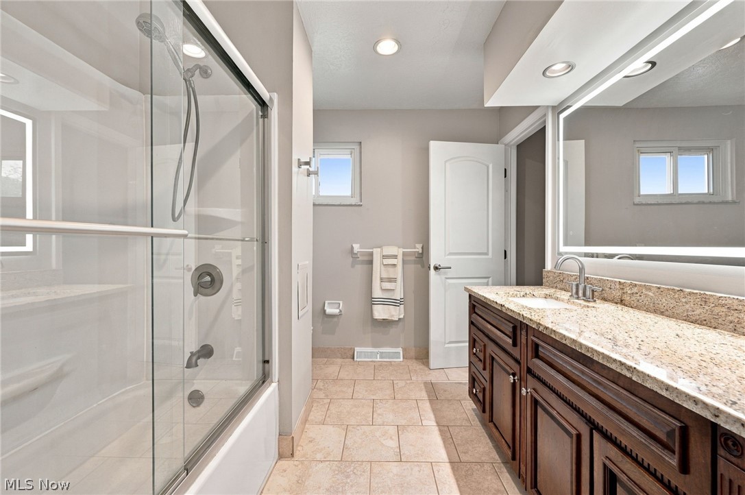 6611 Wedgewood Drive North Olmsted OH 44070