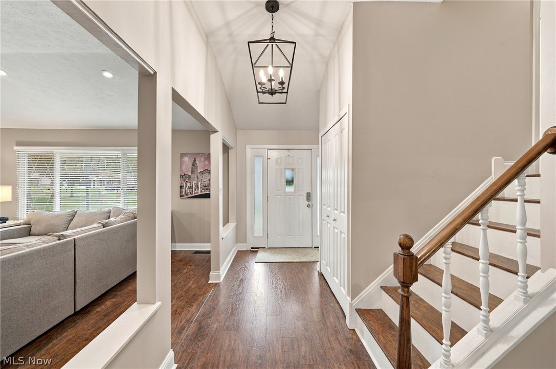 6611 Wedgewood Drive North Olmsted OH 44070