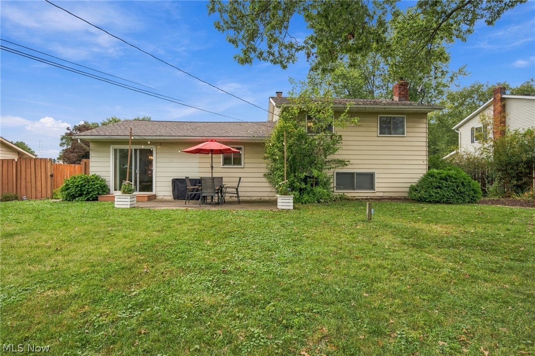 6611 Wedgewood Drive North Olmsted OH 44070