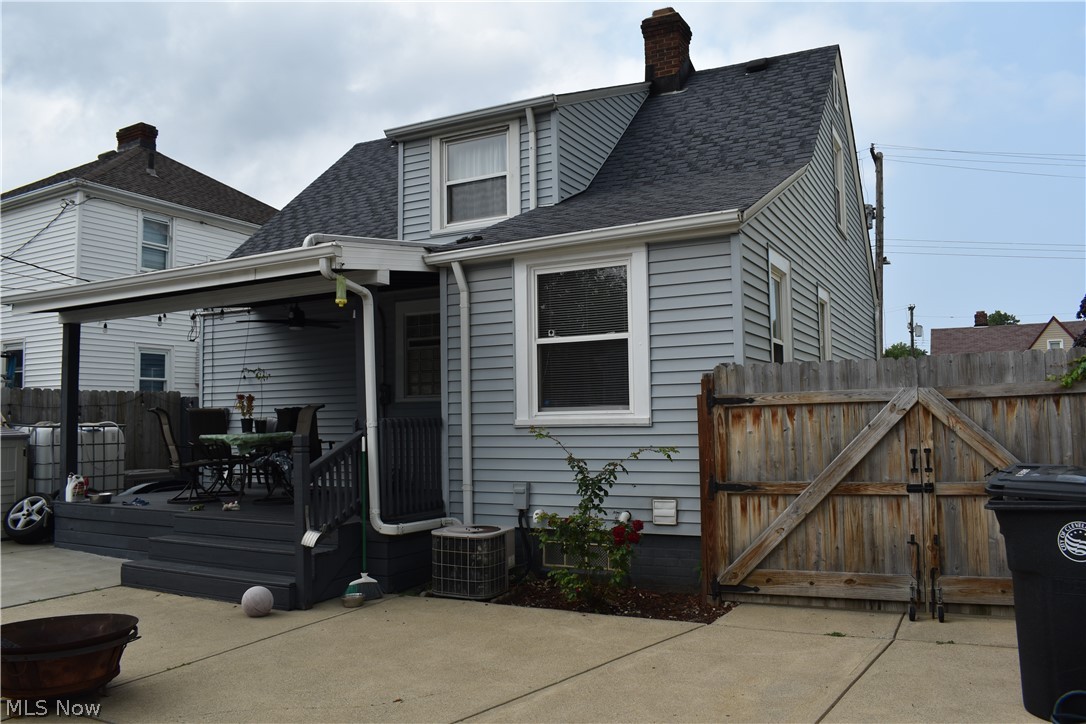11817 Brighton Avenue Cleveland OH 44111