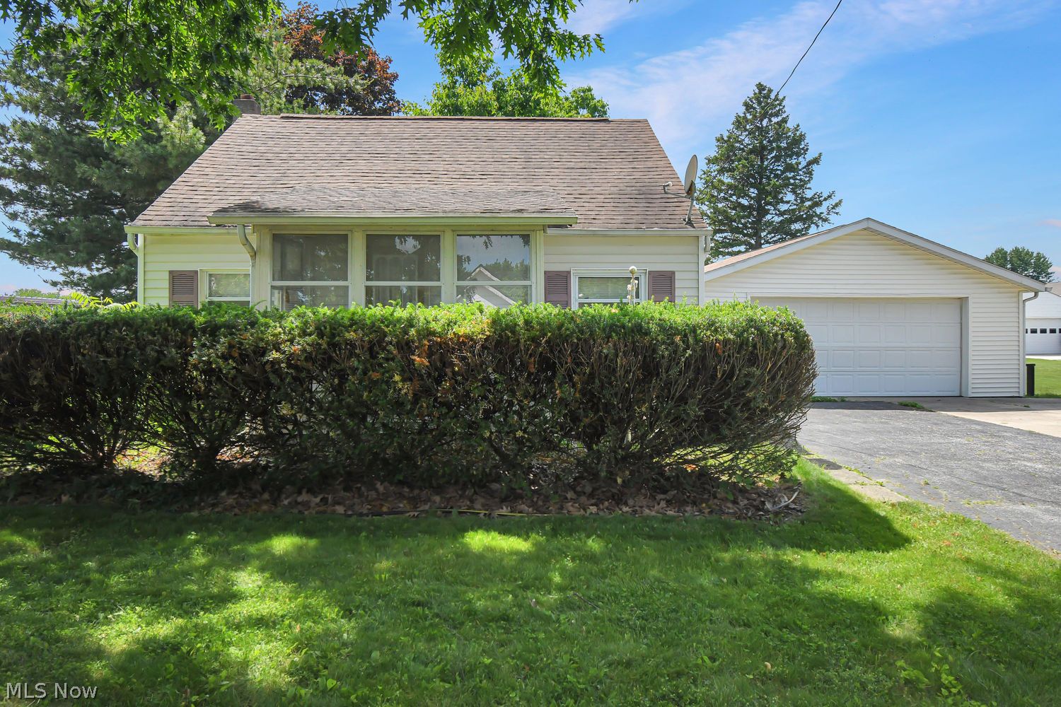 4206 Maple Street Perry OH 44081