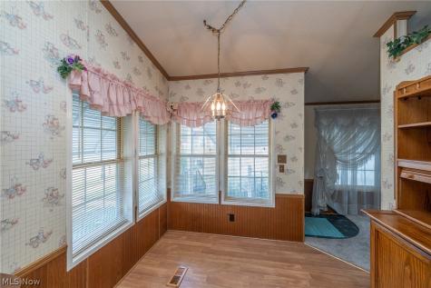 5 Concert Court Olmsted Twp OH 44138