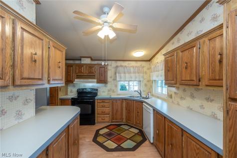 5 Concert Court Olmsted Twp OH 44138