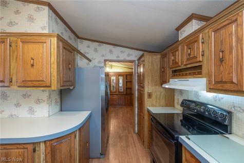 5 Concert Court Olmsted Twp OH 44138