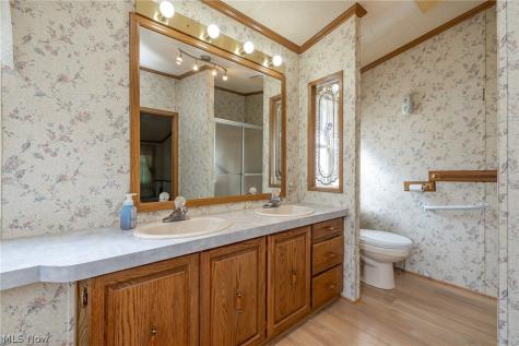 5 Concert Court Olmsted Twp OH 44138