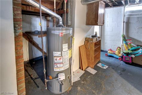 3873 E 153rd Street Cleveland OH 44128