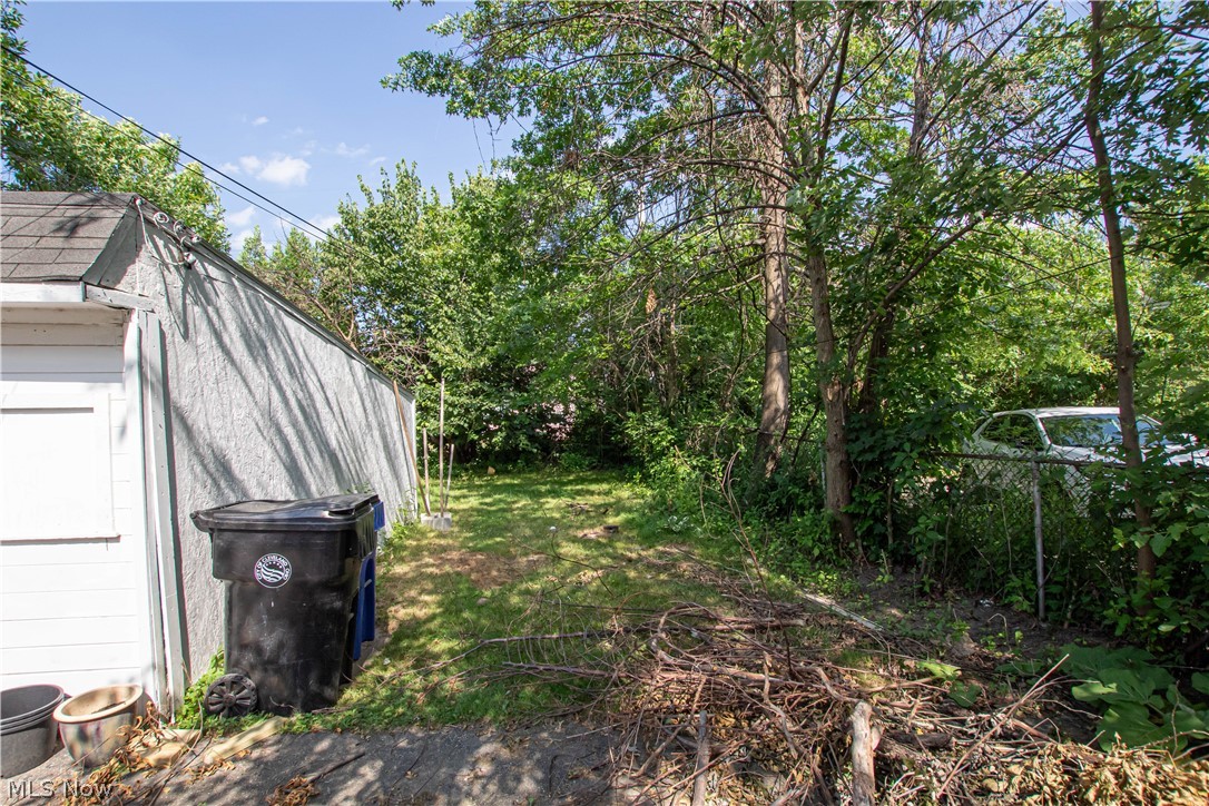 3873 E 153rd Street Cleveland OH 44128