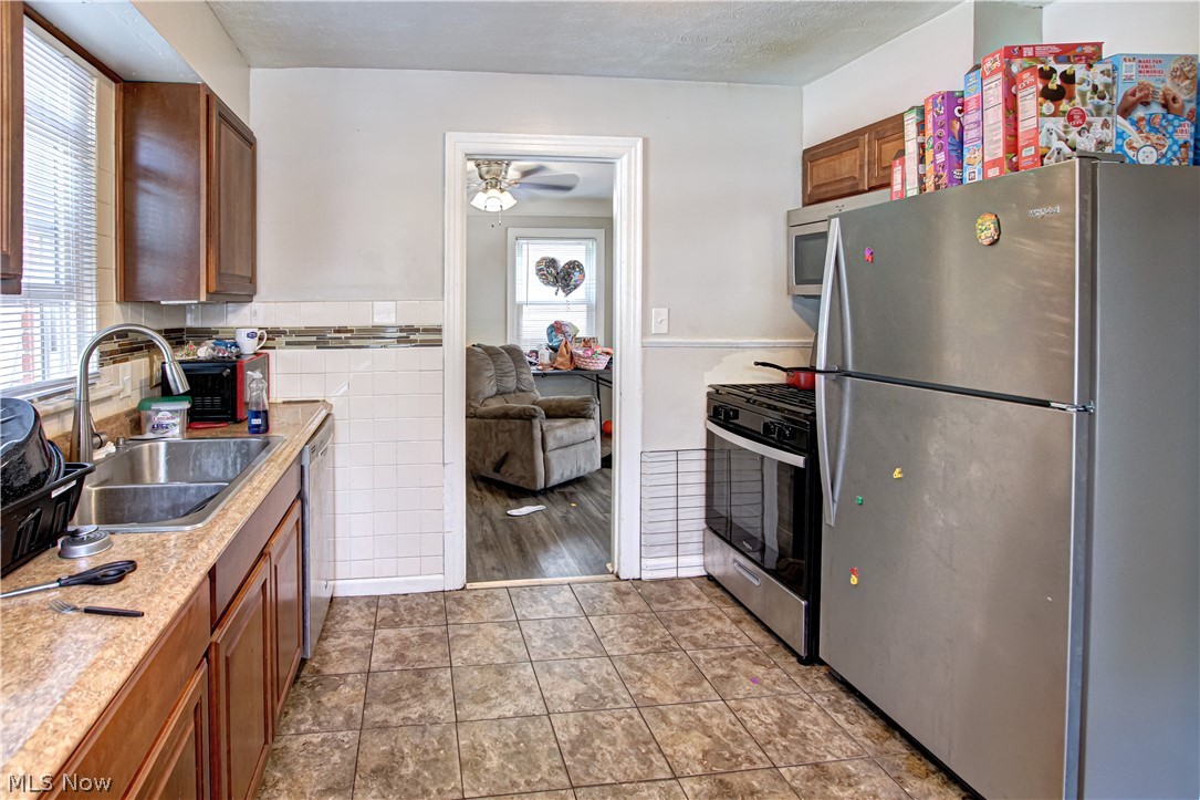 3873 E 153rd Street Cleveland OH 44128