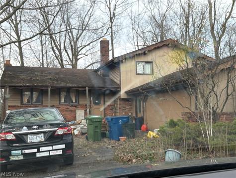 27845 Annetta Drive Solon OH 44139