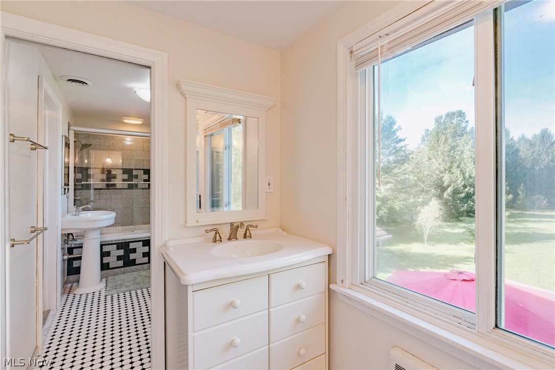 4892 Foote Road Medina OH 44256
