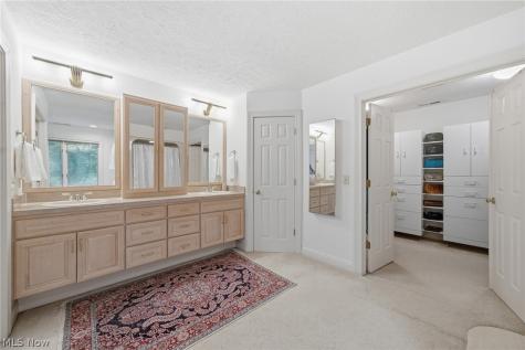 38861 Arbor Court Grafton OH 44044