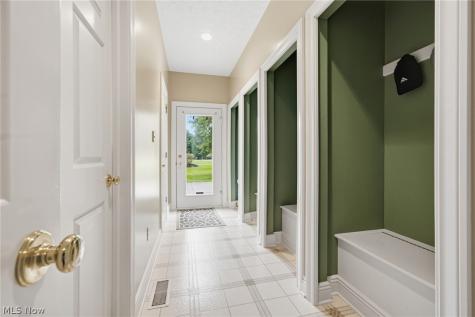 38861 Arbor Court Grafton OH 44044