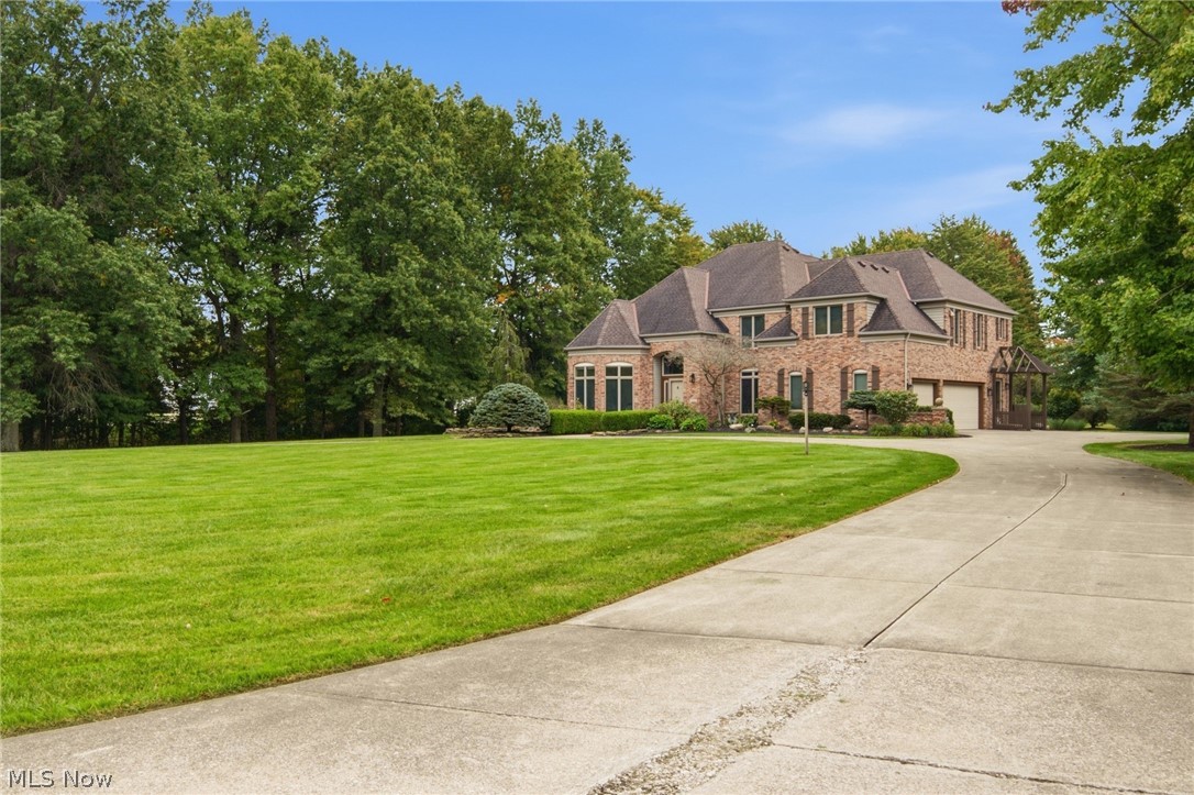 38861 Arbor Court Grafton OH 44044