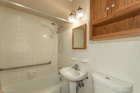 1192 Washington Boulevard Mayfield Heights OH 44124