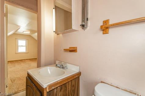 1192 Washington Boulevard Mayfield Heights OH 44124