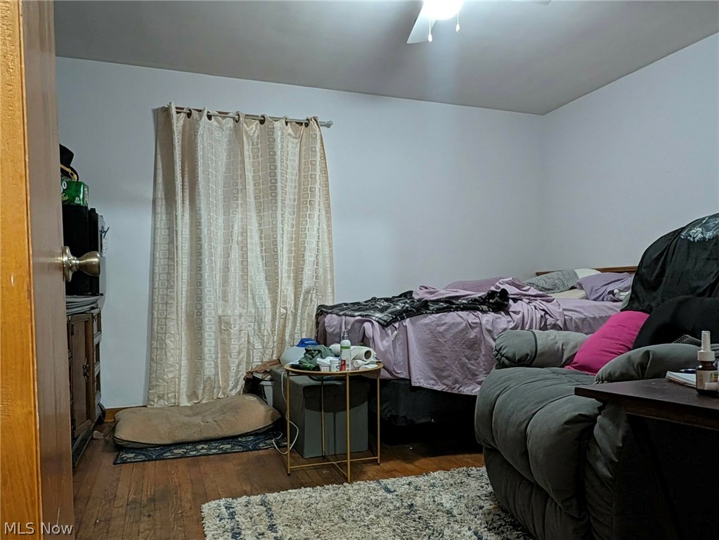 1049 S Thoman Street Crestline OH 44827