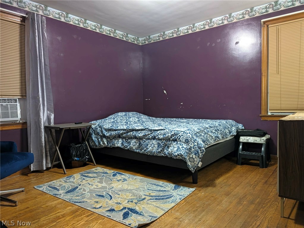 1049 S Thoman Street Crestline OH 44827