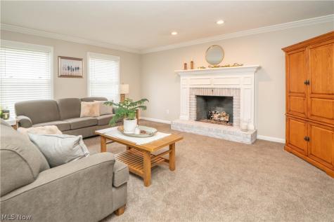 8037 Glendevan Street NW Massillon OH 44646