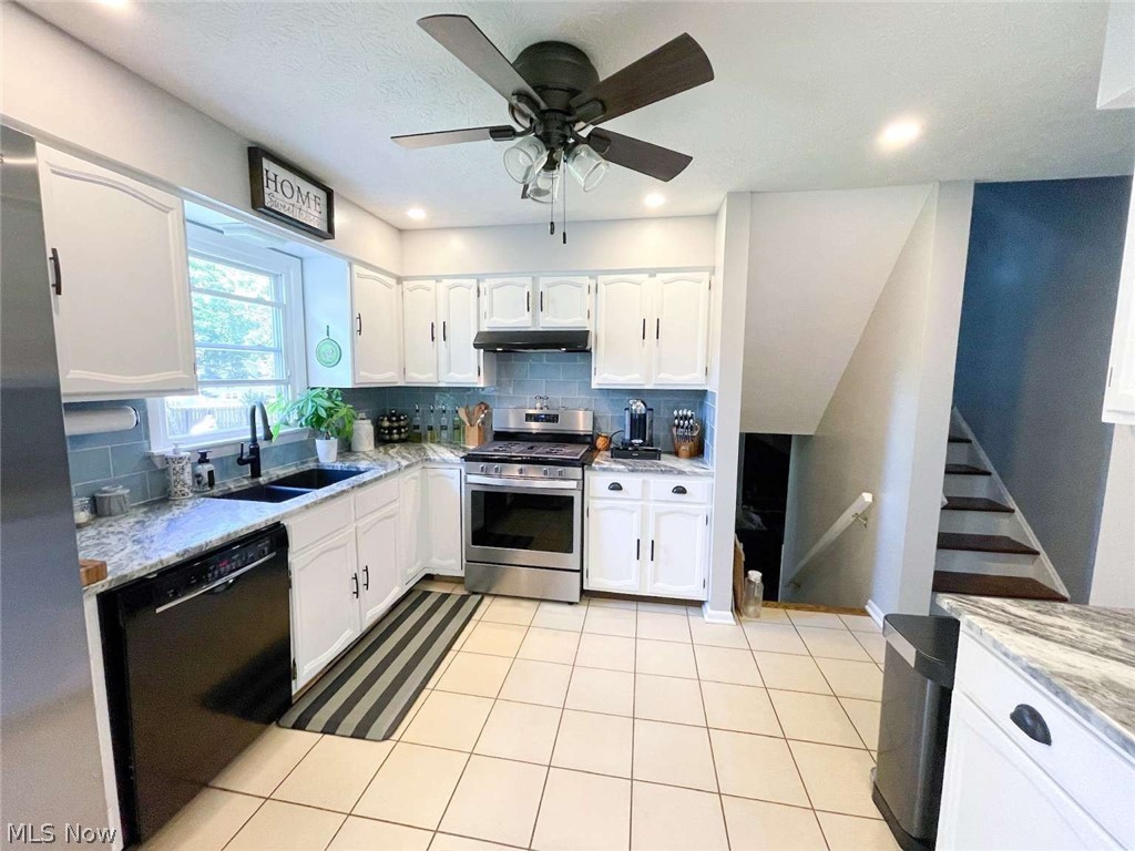 229 Old Oak Drive Cortland OH 44410
