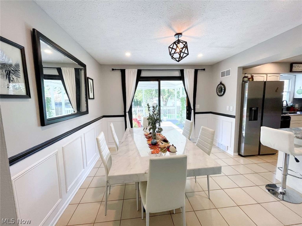 229 Old Oak Drive Cortland OH 44410