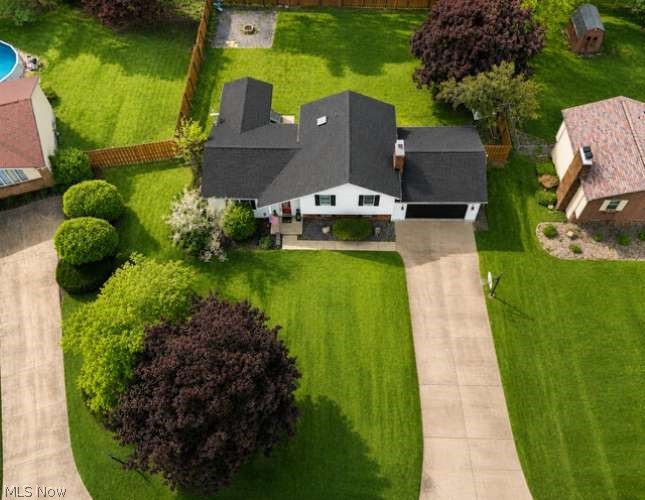 229 Old Oak Drive Cortland OH 44410
