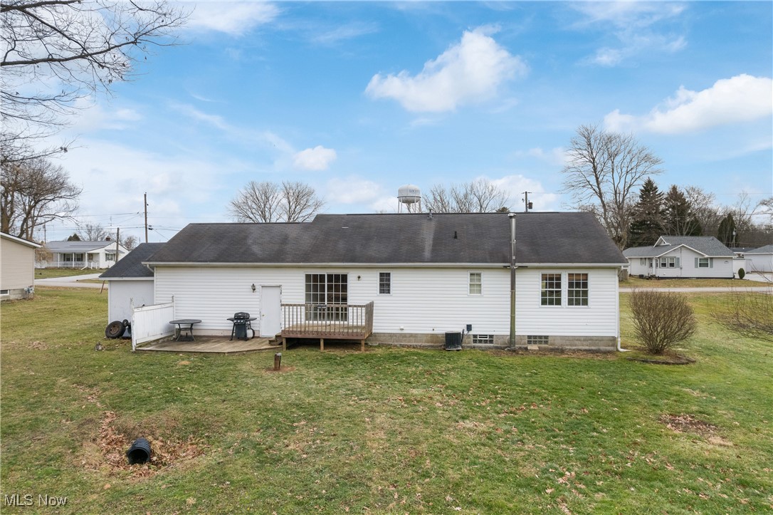 4057 Paumier Avenue Louisville OH 44641