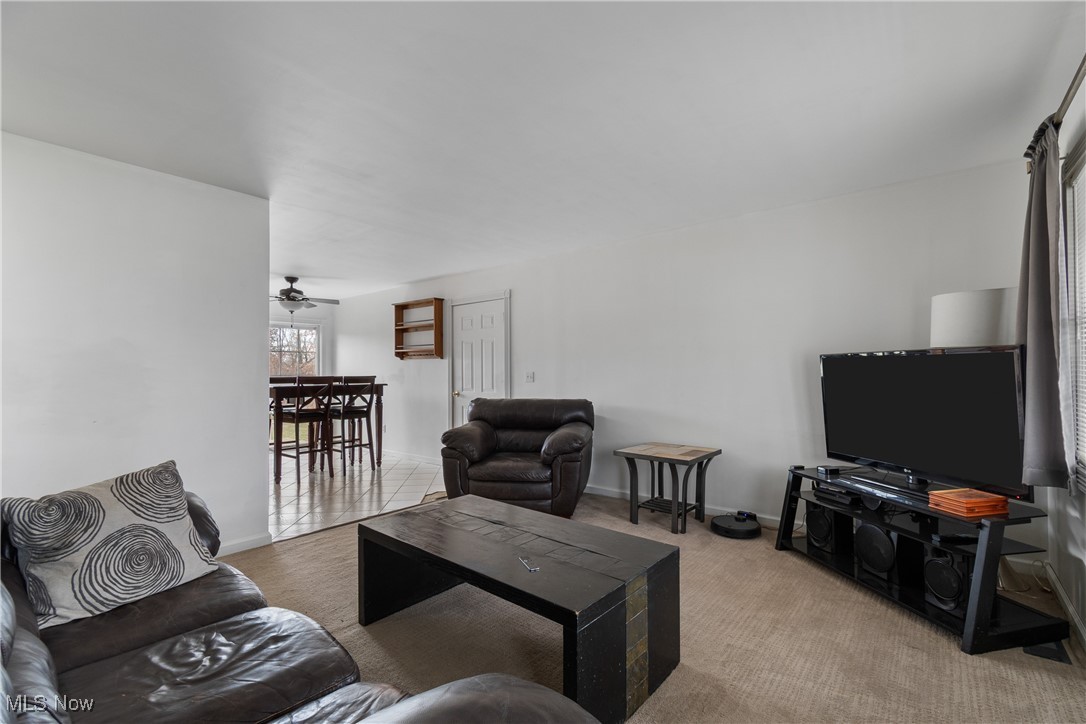 4057 Paumier Avenue Louisville OH 44641