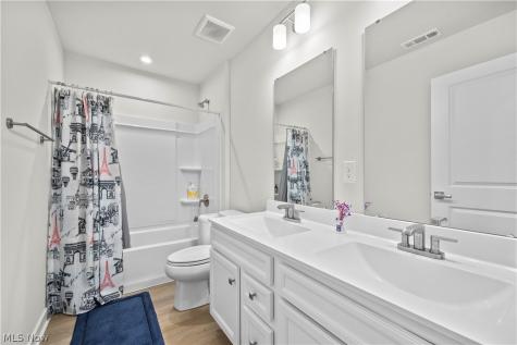 1020 Ashford Court Columbia Station OH 44028