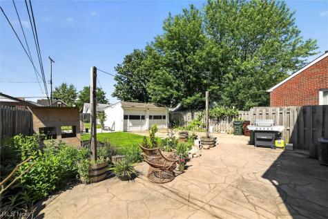 2902 Russell Avenue Parma OH 44134