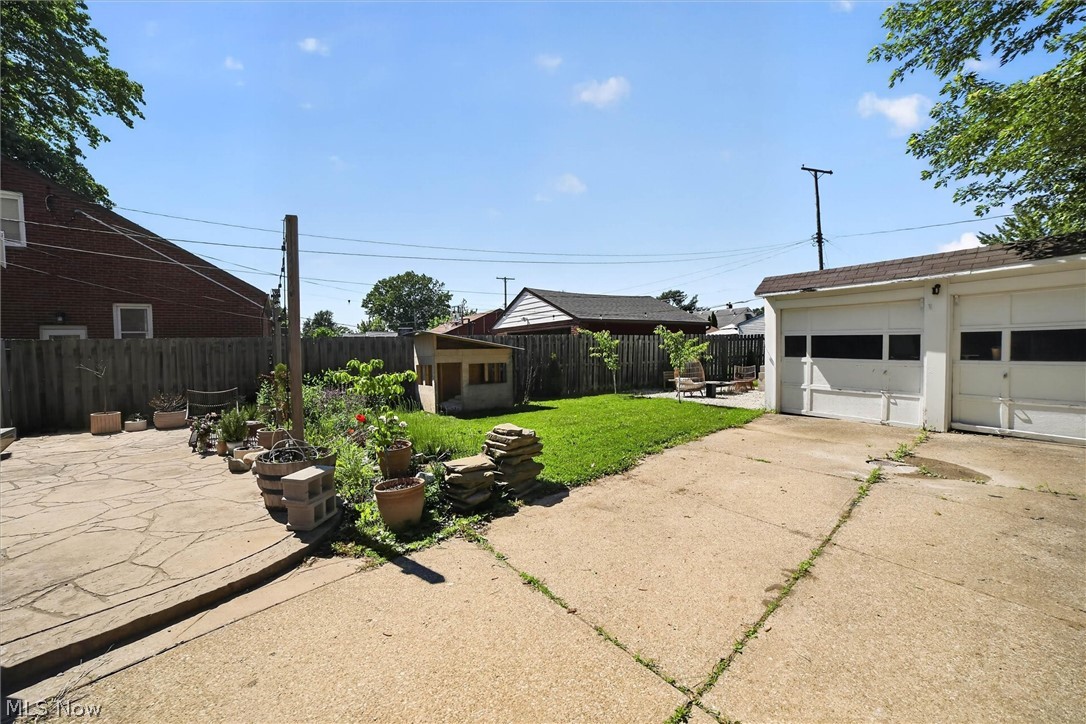 2902 Russell Avenue Parma OH 44134