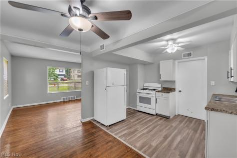 28161 Tremaine Drive Euclid OH 44132