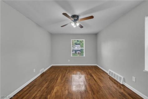 28161 Tremaine Drive Euclid OH 44132