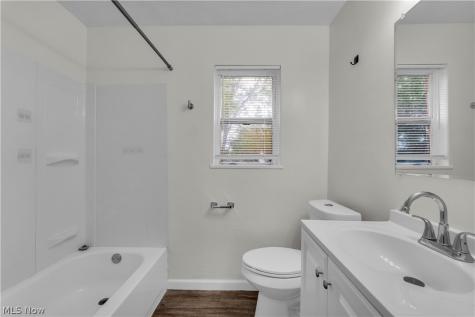 28161 Tremaine Drive Euclid OH 44132
