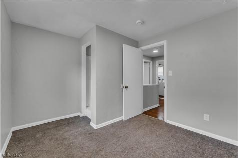 28161 Tremaine Drive Euclid OH 44132