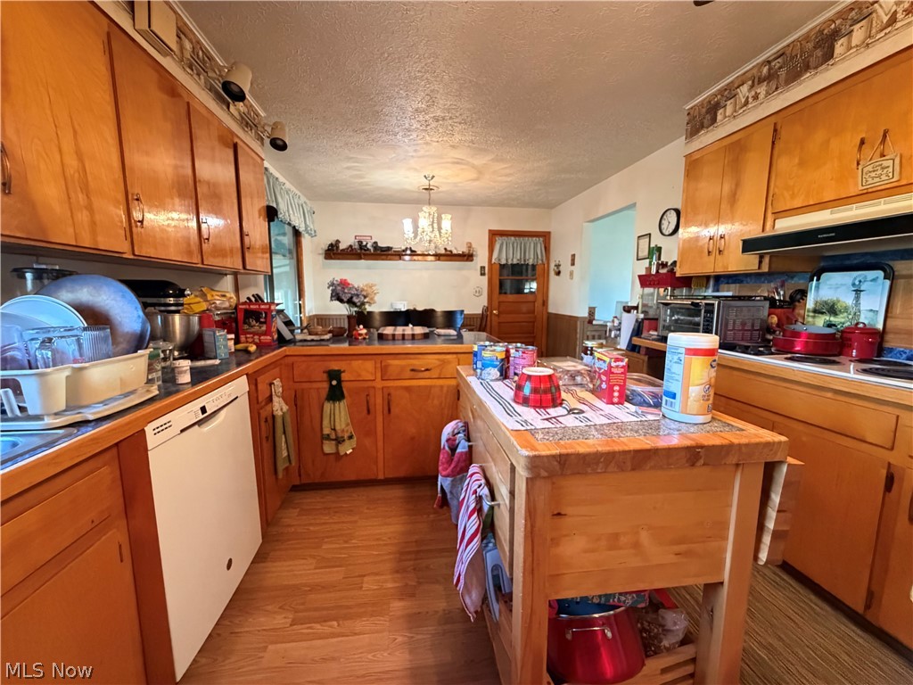22179 Valley View Drive West Lafayette OH 43845