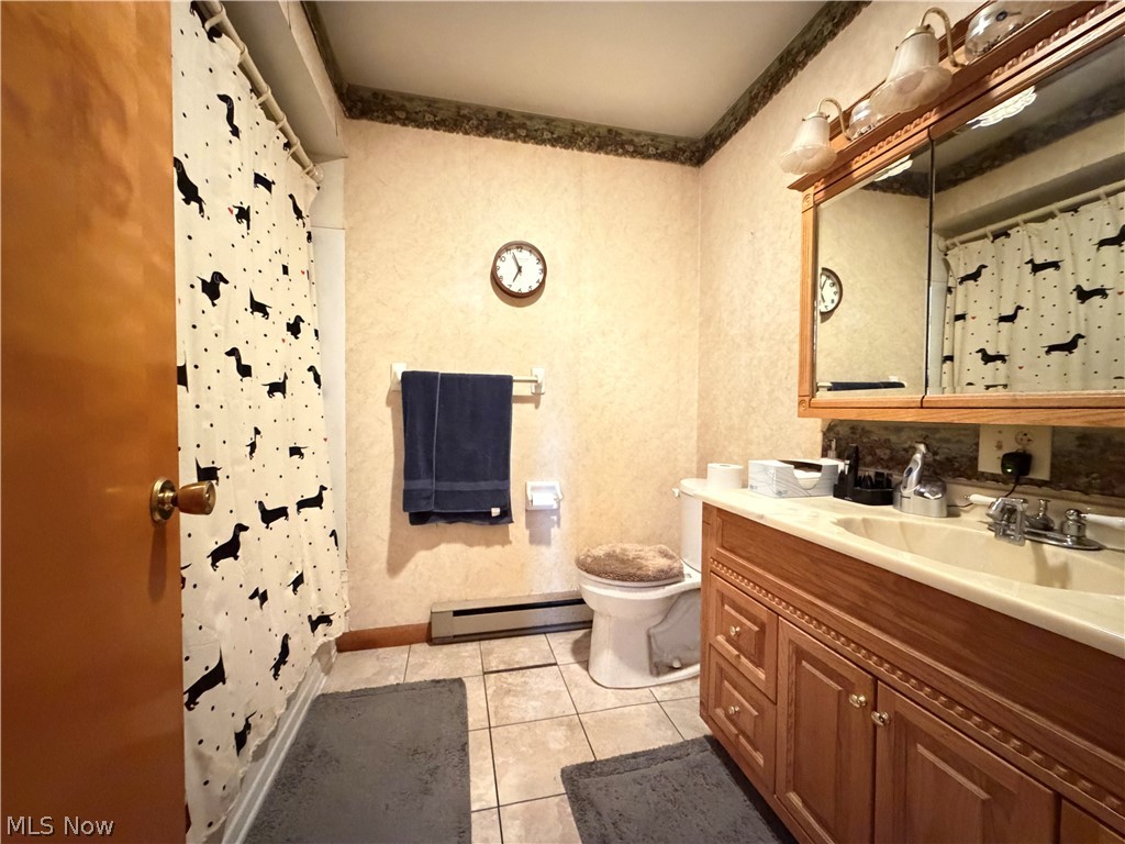 22179 Valley View Drive West Lafayette OH 43845