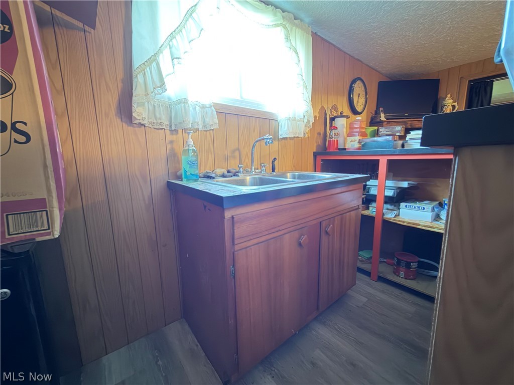 22179 Valley View Drive West Lafayette OH 43845