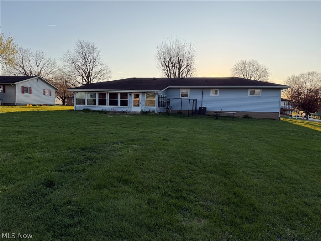22179 Valley View Drive West Lafayette OH 43845