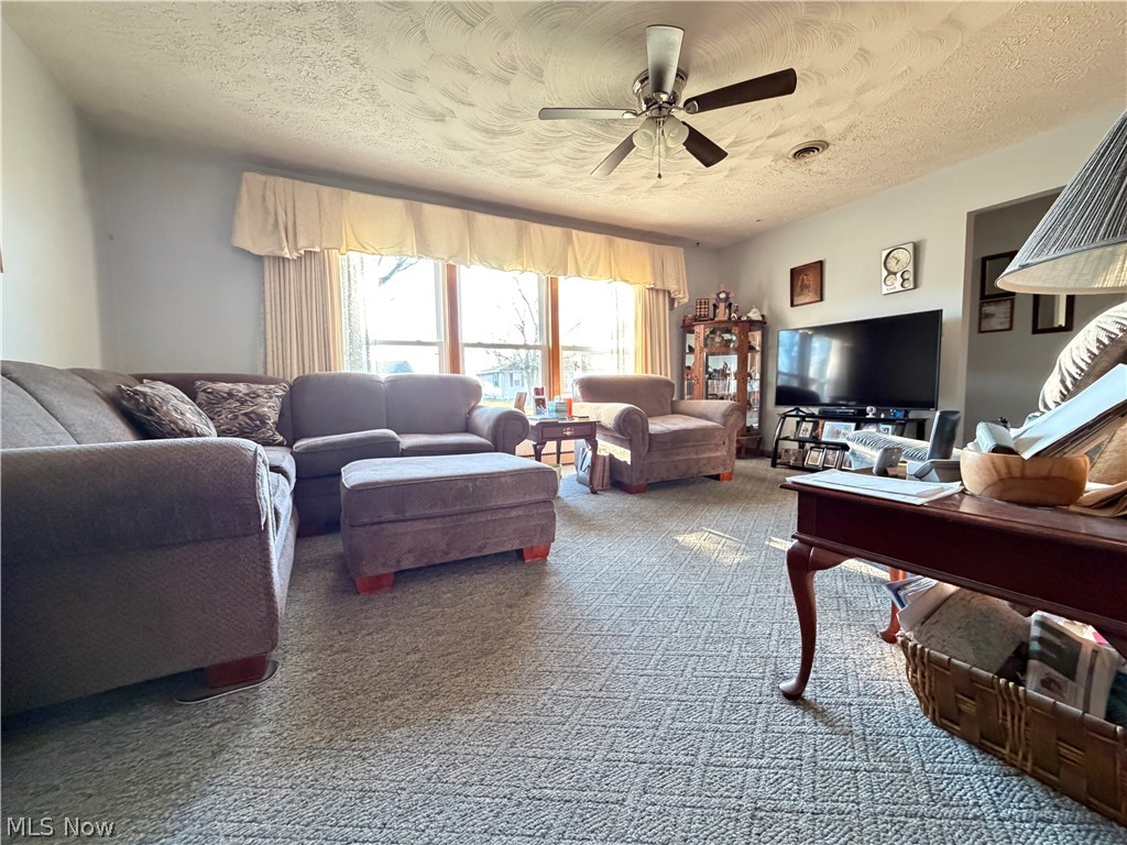 22179 Valley View Drive West Lafayette OH 43845
