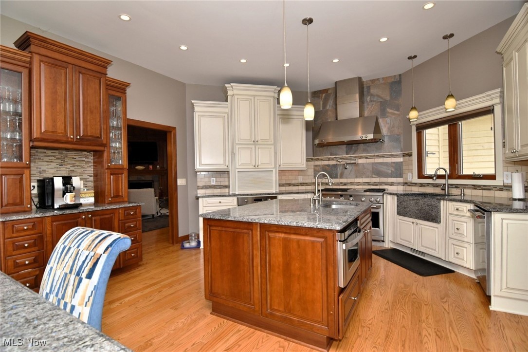 10 Hyde Park Beachwood OH 44122