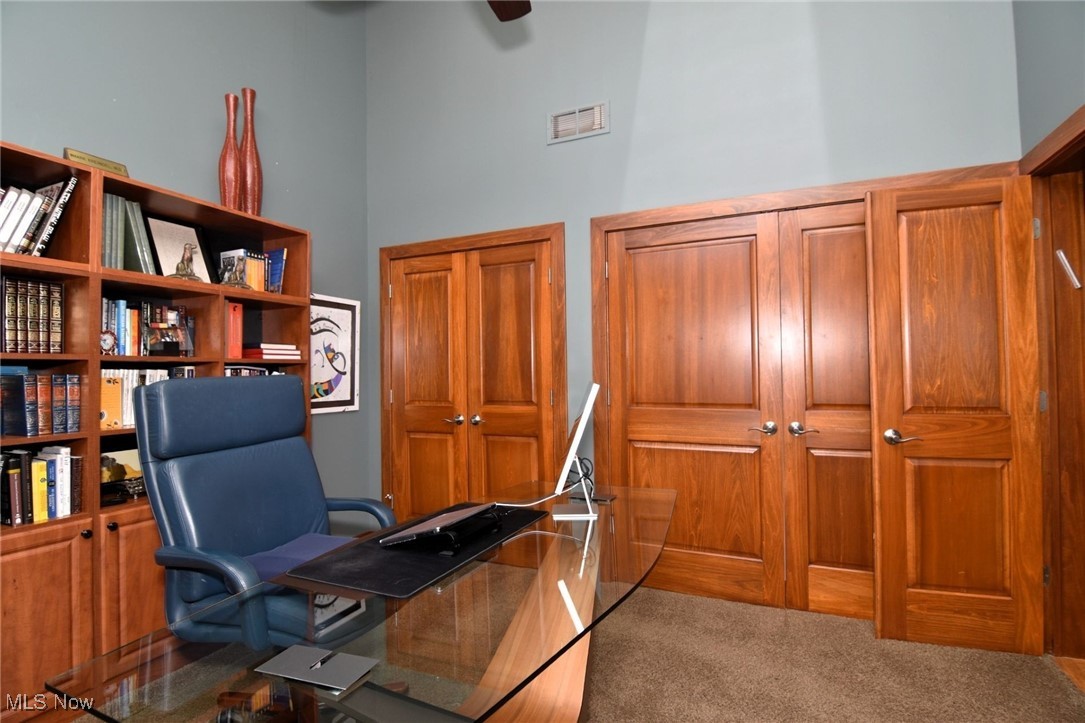 10 Hyde Park Beachwood OH 44122