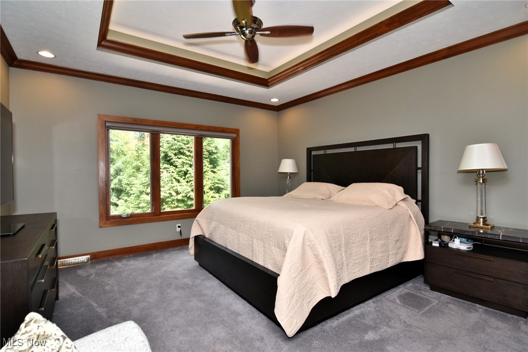 10 Hyde Park Beachwood OH 44122