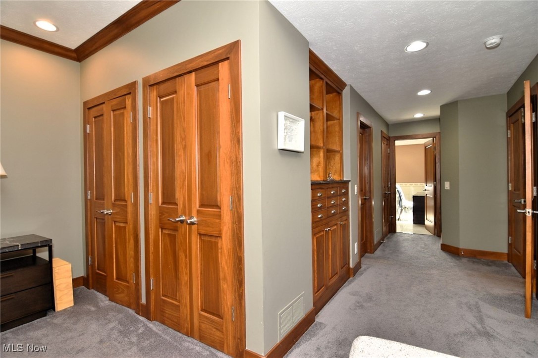 10 Hyde Park Beachwood OH 44122